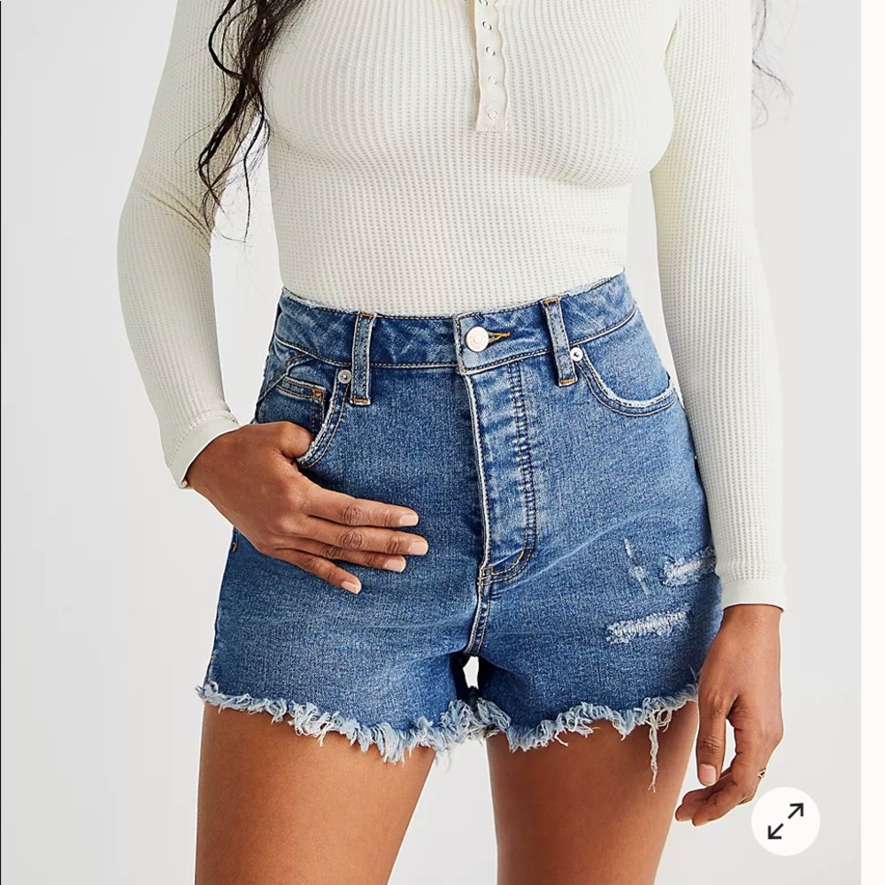 Free People cutoff shorts sz 29